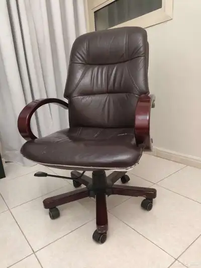 كرسي مكتب للبيع 0