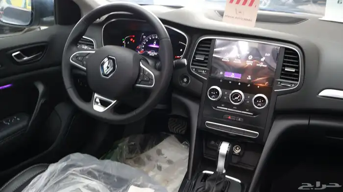 رينو ميجان 2024 37