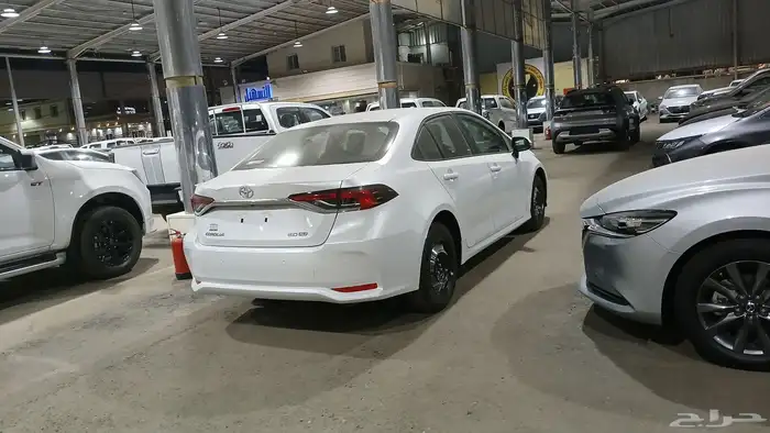 تويوتا كورولا 2.0 استاندر 2024 جديده 0