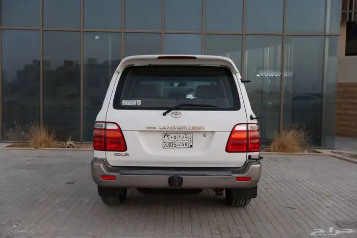 لاند كروزر 2002 وكالة- تم البيع 1