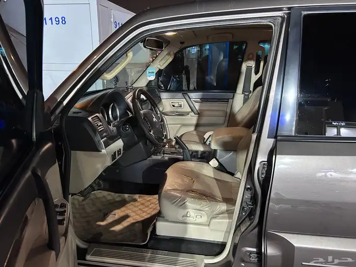 باجيرو 2015 4