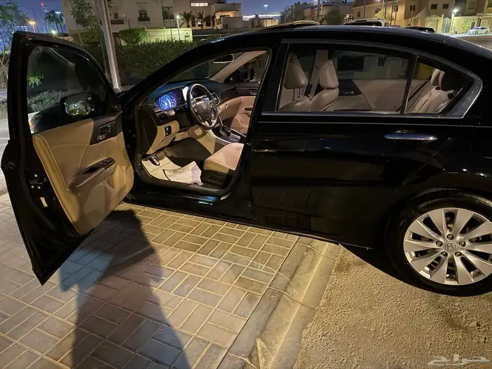 هوندا اكورد فل كامل 4 سلندر (المراتب جلد شد بلد) 16