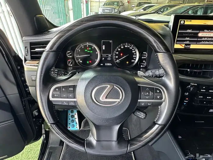 جيب لكزس LX م 2020 بحاااله الوكااله 32