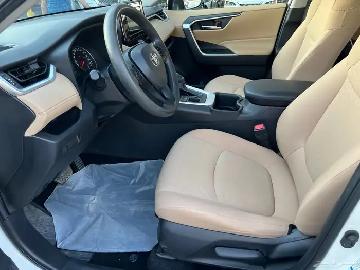 تويوتا راف فور 2022 XLE فتحه 10