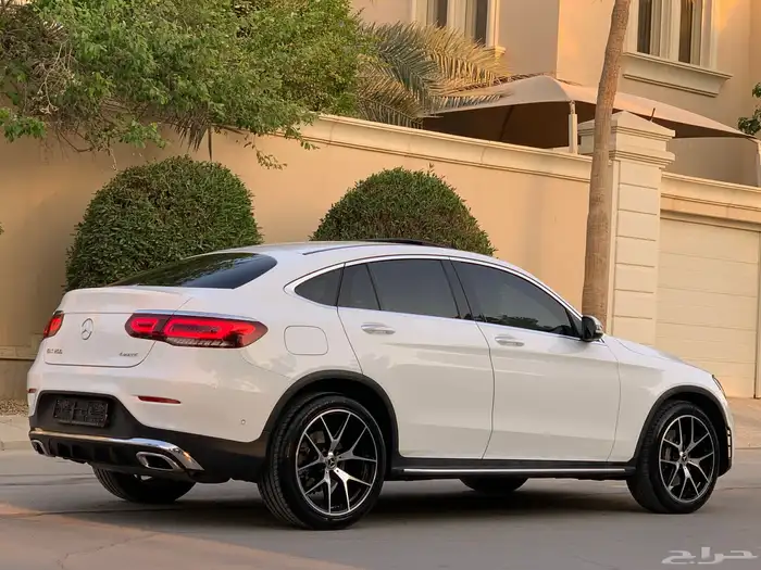 مرسيدس GLC200 موديل 2020 بحالة الوكاله ممشى 63 الف 8