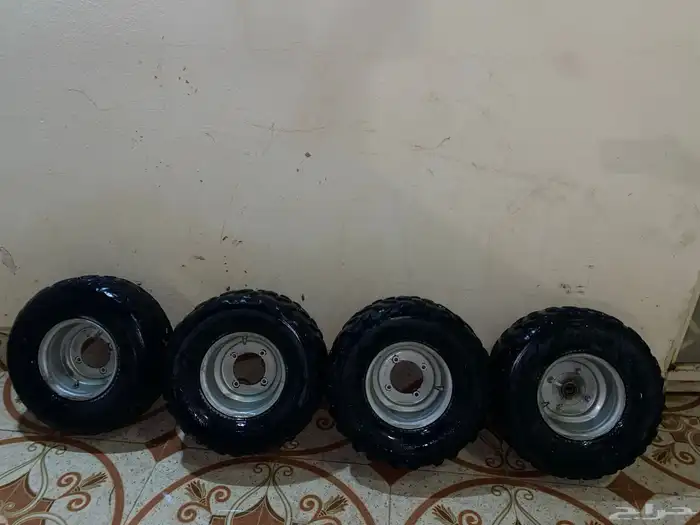 طقم جنوط وكفرات دباب سويدي مقاس 100 0