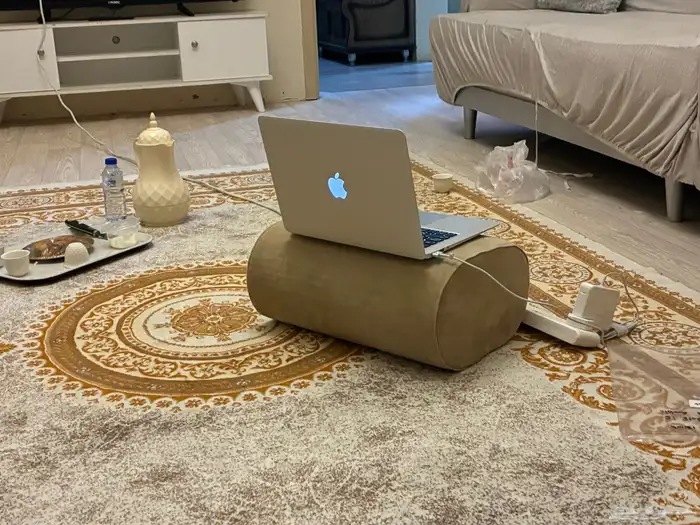 ماك بوك 1