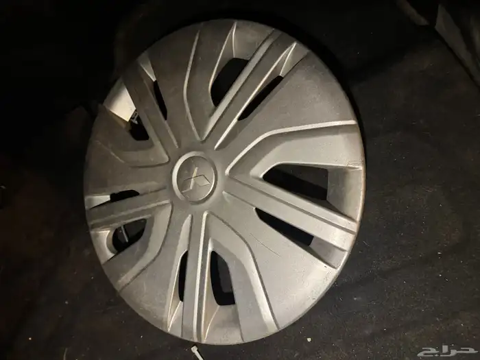 للبيع طيس تراج 2023 اصلي 3