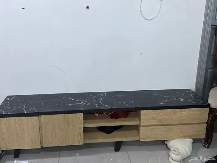 طاولة تلفزيون 0