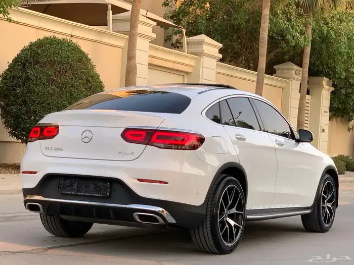 مرسيدس GLC200 موديل 2020 بحالة الوكاله ممشى 63 الف 9