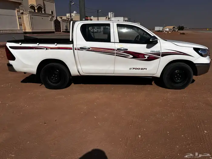 هايلوكس غمارتين محركات شرط وكالة مكينه وقير البودي سليم 3