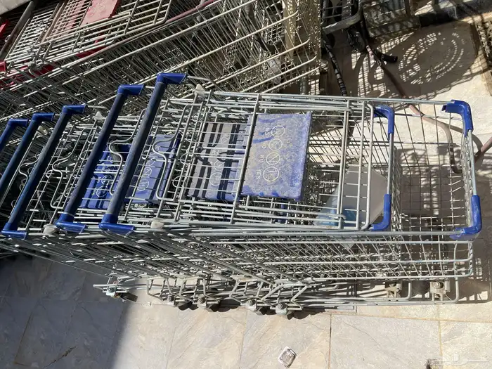 متوفر عربات تسوق احجام مختلفة 4