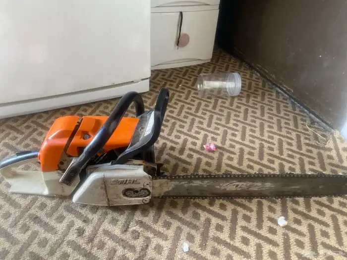 منشار بنزين STIHL الماني مقاس 20 0
