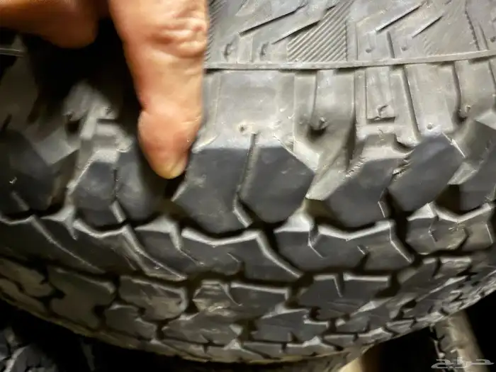 كفرات نايكنج نصف حجري 285 70 17 2