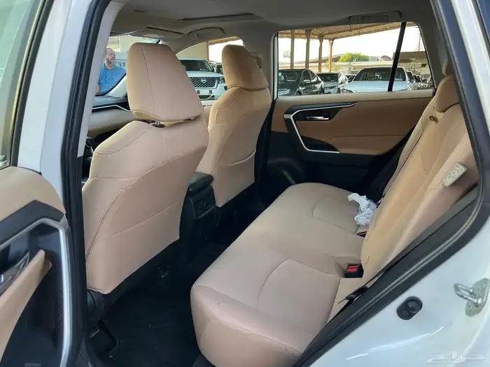 تويوتا راف فور 2022 XLE فتحه 9