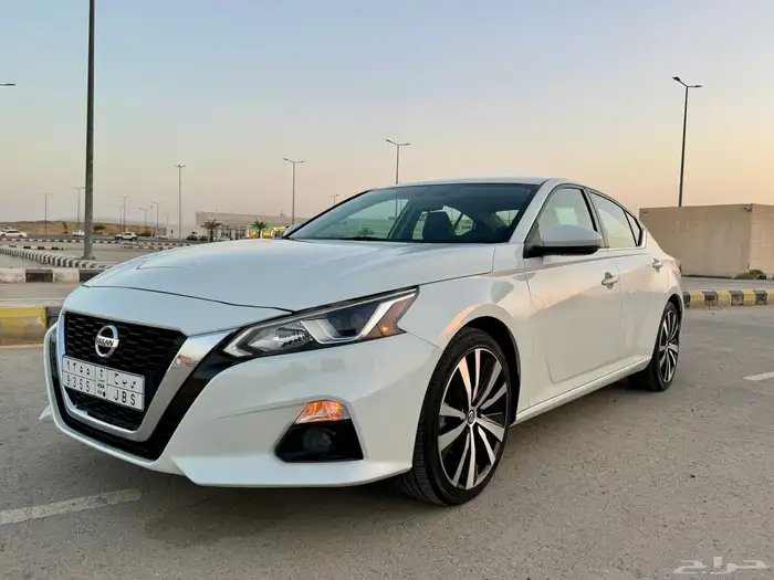 نيسان التيما 2021 SR بحالة الوكالة 2