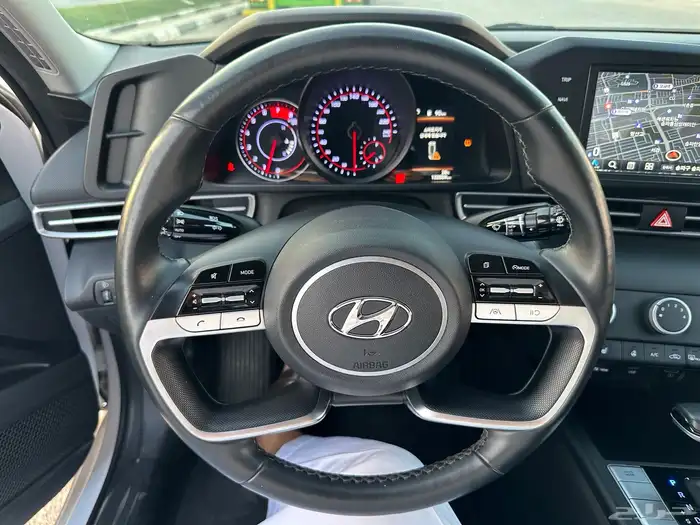 أفانتي بنزين 2021 بصمه شاشه 15