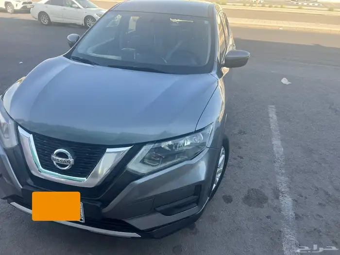 نيسان إكس-تريل 2018 رمادي 13