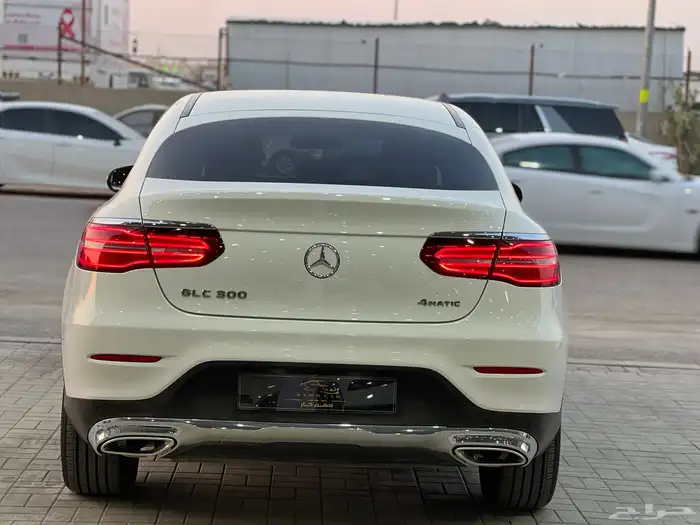 مرسيدس GLC.300 موديل 2019 8