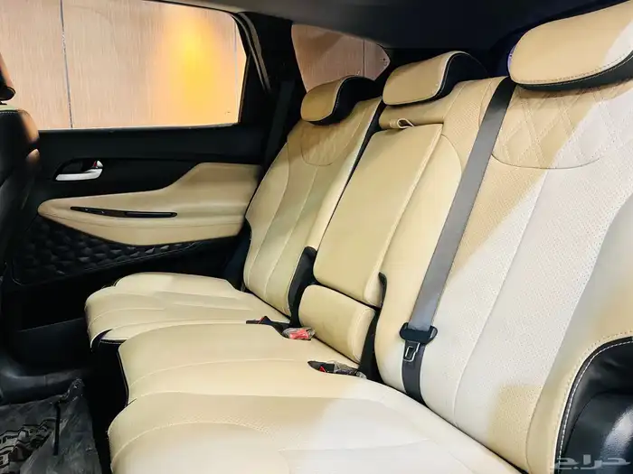 هيونداي سنتافي 2019 ديزل فل كامل ( بحاله ممتازه) 12