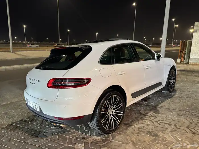 بورش ماكان 9