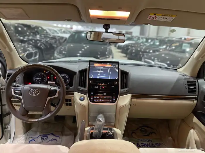 جكسار هدد V8 مكيفين ثلاجه زحف 2020 13