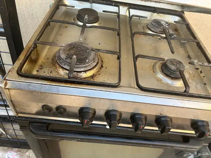 فرن غاز وغسالة وثلاجة 1