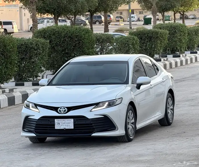 تيوتا كامري موديل 2022 ستاندر شرط 1