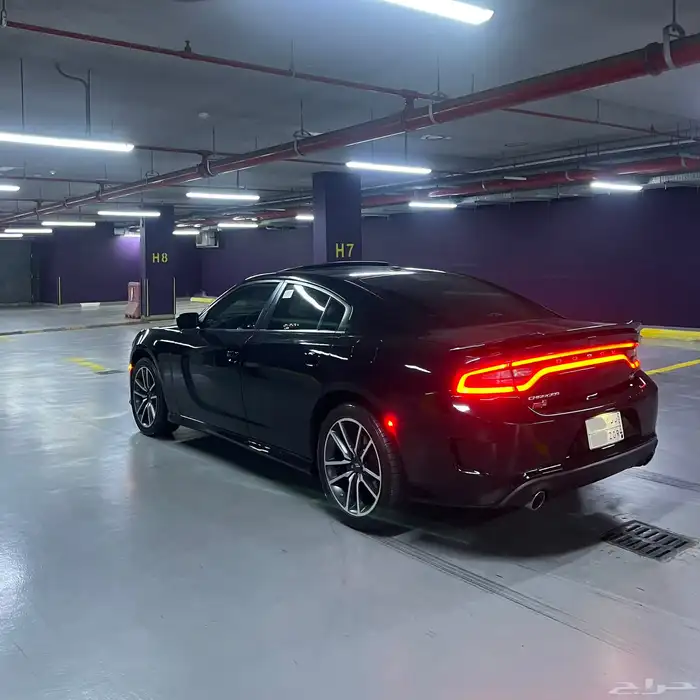 دوج تشارجر R T 2023 11