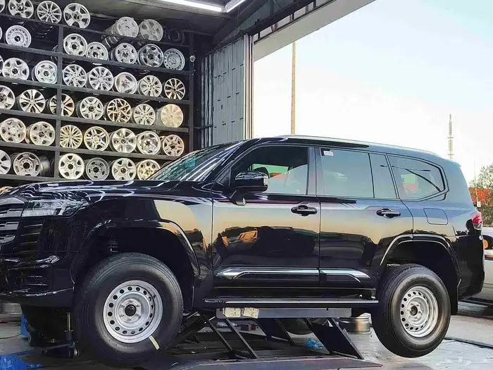 جنوط هلل مقاس 17 سته مسمار اصلي تايلاندي مع الحلق 22