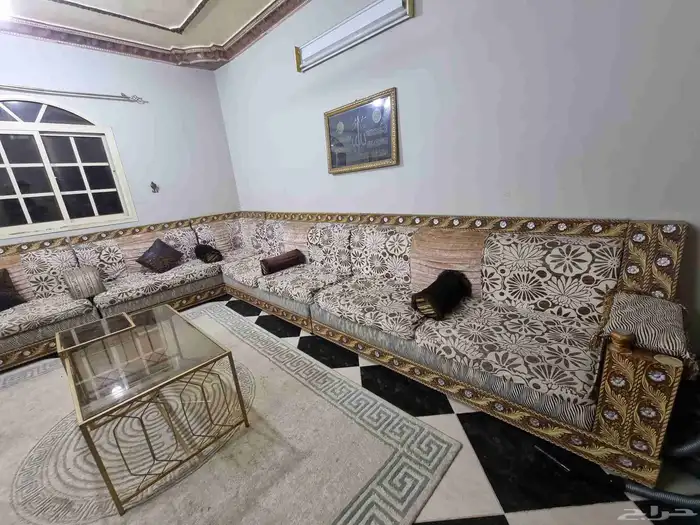 كنب كبير 1