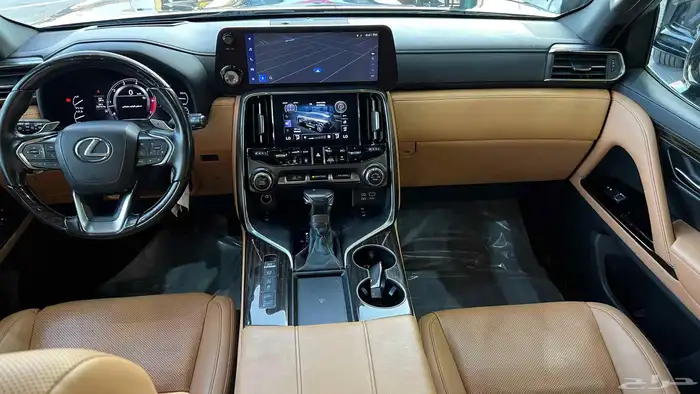 لكزس - 2023 - LX600 - BB - فل كامل 22