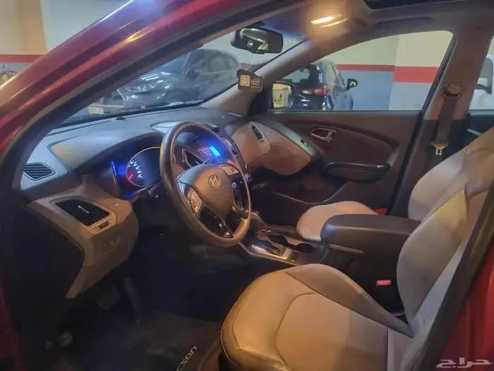 هيونداي توسان 2015  4WD  فل كامل  ممشى 179 ألف فقط وكالة 11