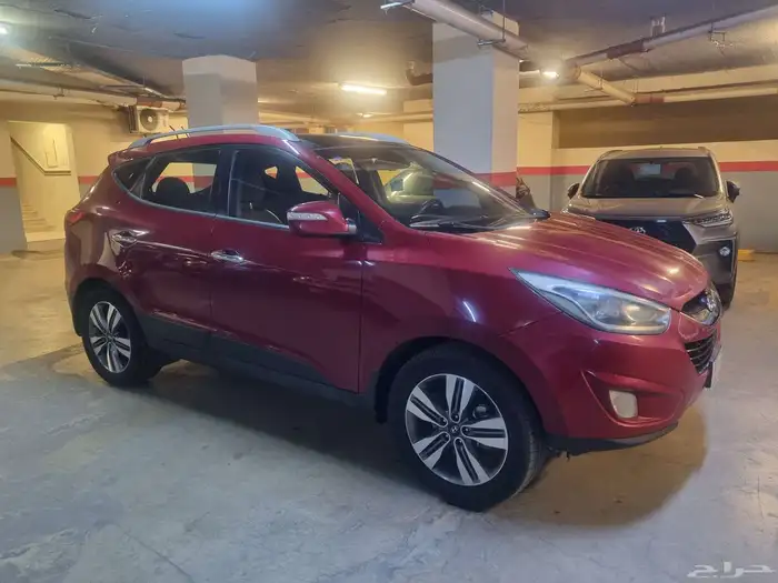 هيونداي توسان 2015  4WD  فل كامل  ممشى 179 ألف فقط وكالة 0