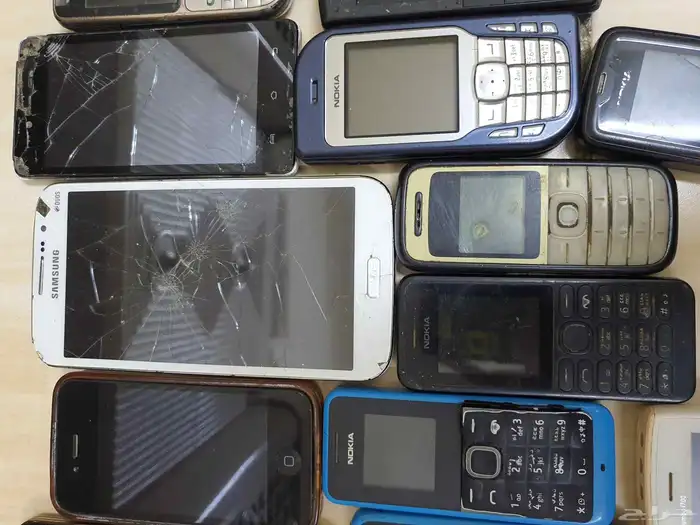 جوالات مستعملات لو تشترون قل لي في الحاره هنا قول لي لا تتصل 17