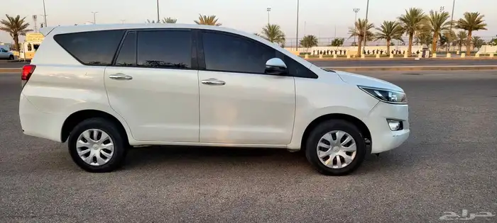 تويوتا انوفا موديل 2019 2