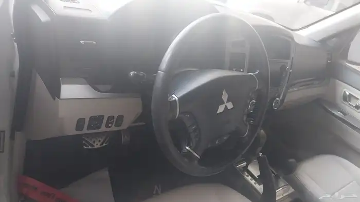 متسوبيشي باجيرو 3