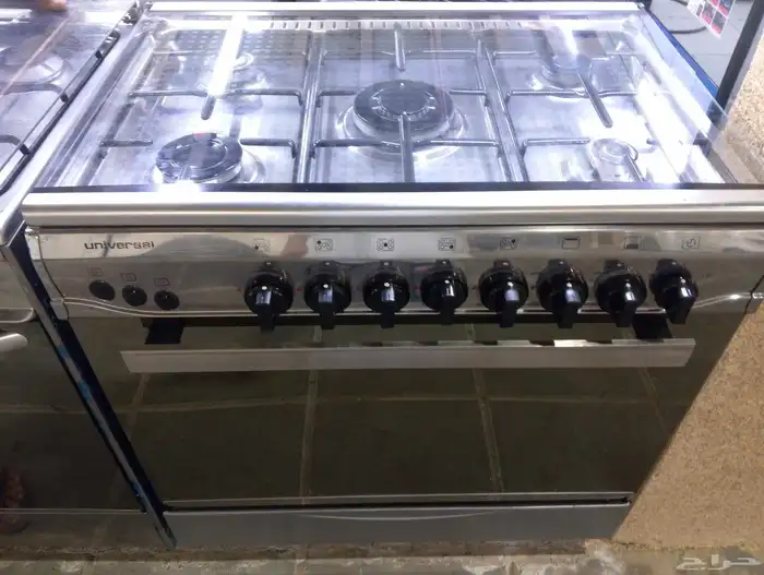 الفرن غاز مستخدم نظيف 4عيون و 5 عيون للبيع 1