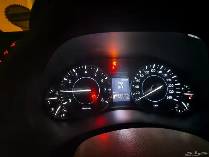 للبيع نيسان باترول بلاتينيوم قمة في النظافة موديل 2010 33