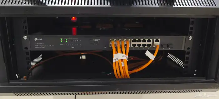 تاسيس وتركيب الكمرات ونقاط الشبكات فنادق والمنازل والفله 8