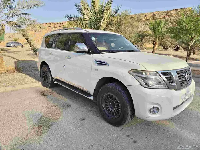 للبيع نيسان باترول بلاتينيوم قمة في النظافة موديل 2010 22