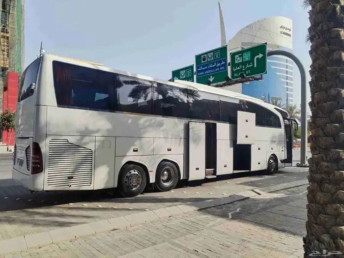 تاجير باصات سياحيه حافلات vip يسرنا ان اقدم لكم حافلات مرخص 4