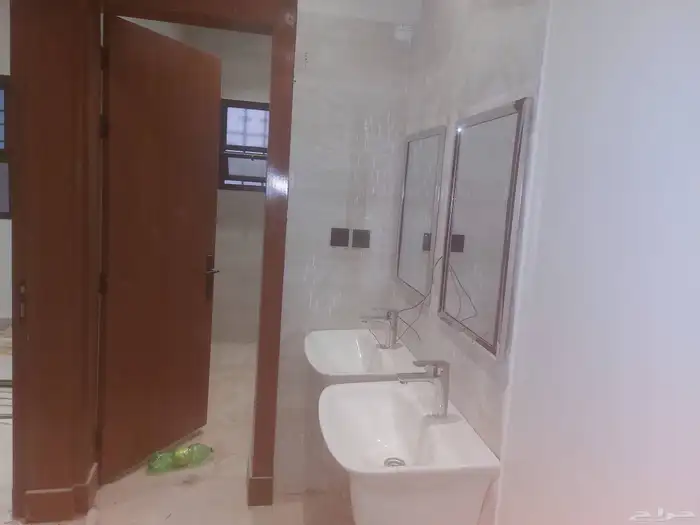 عمارة جديده بحي الحزم للايجار بالكامل 10