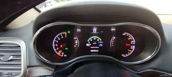 جراند شيروكى 2015 لاريدوا 8