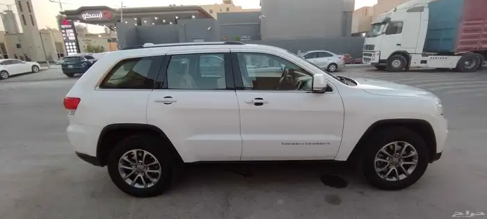 جراند شيروكى 2015 لاريدوا 2