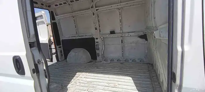 بيجو بوكسر 2021 11