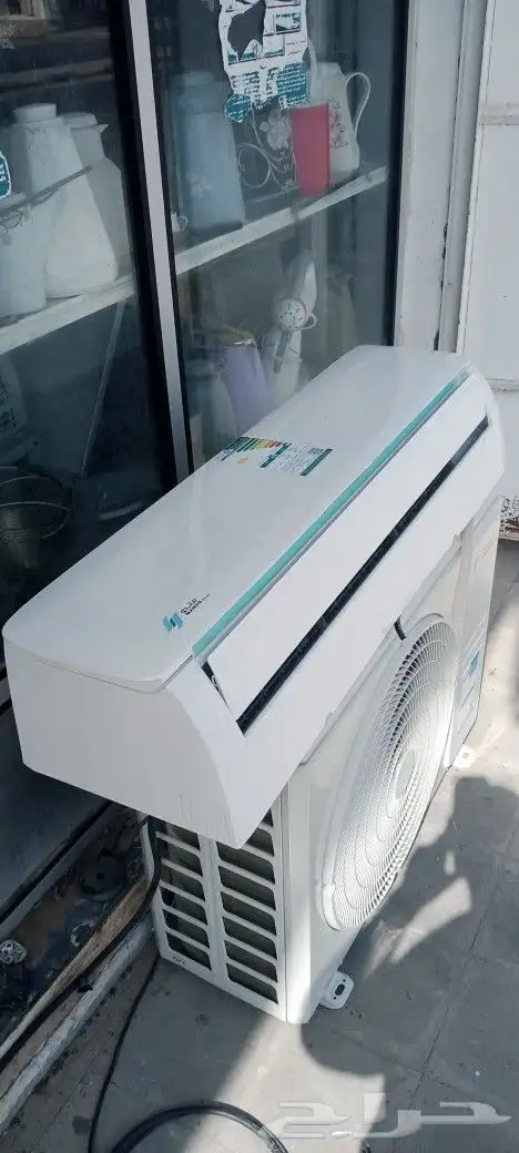 مكيف اسبليت ماندو 18 نظيف بحاله ممتازه 1