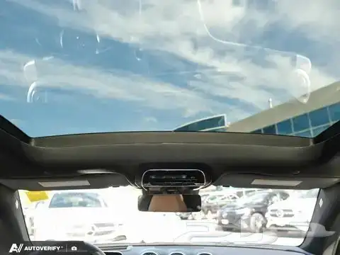 2025 Mercedes-Benz CLE 300 4MATIC 12