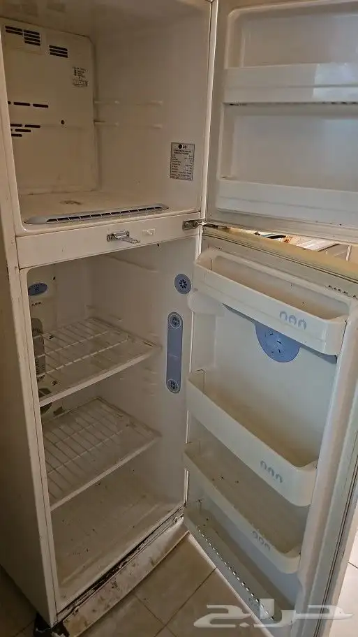 ثلاجة للبيع - بحالة جيدة - ساجر 1