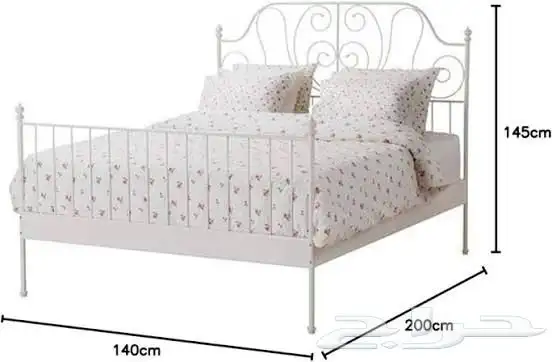 سرير وكومدينة ايكيا 1